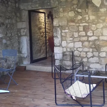 Maison De Village Ancienne Poste Casa vacanze Bourdic